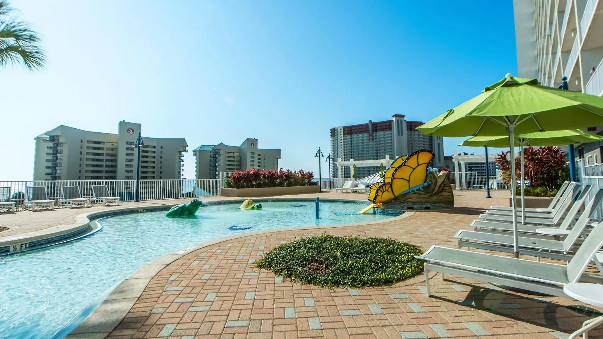 Laketown Wharf 1608 By Emerald Coast Retreats Panama City Beach Apartment