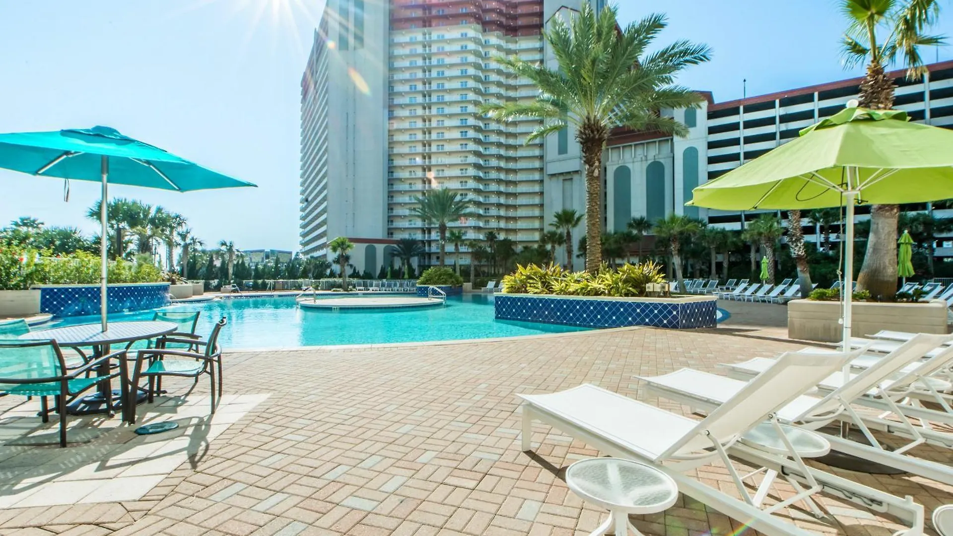Laketown Wharf 1608 By Emerald Coast Retreats Panama City Beach United States