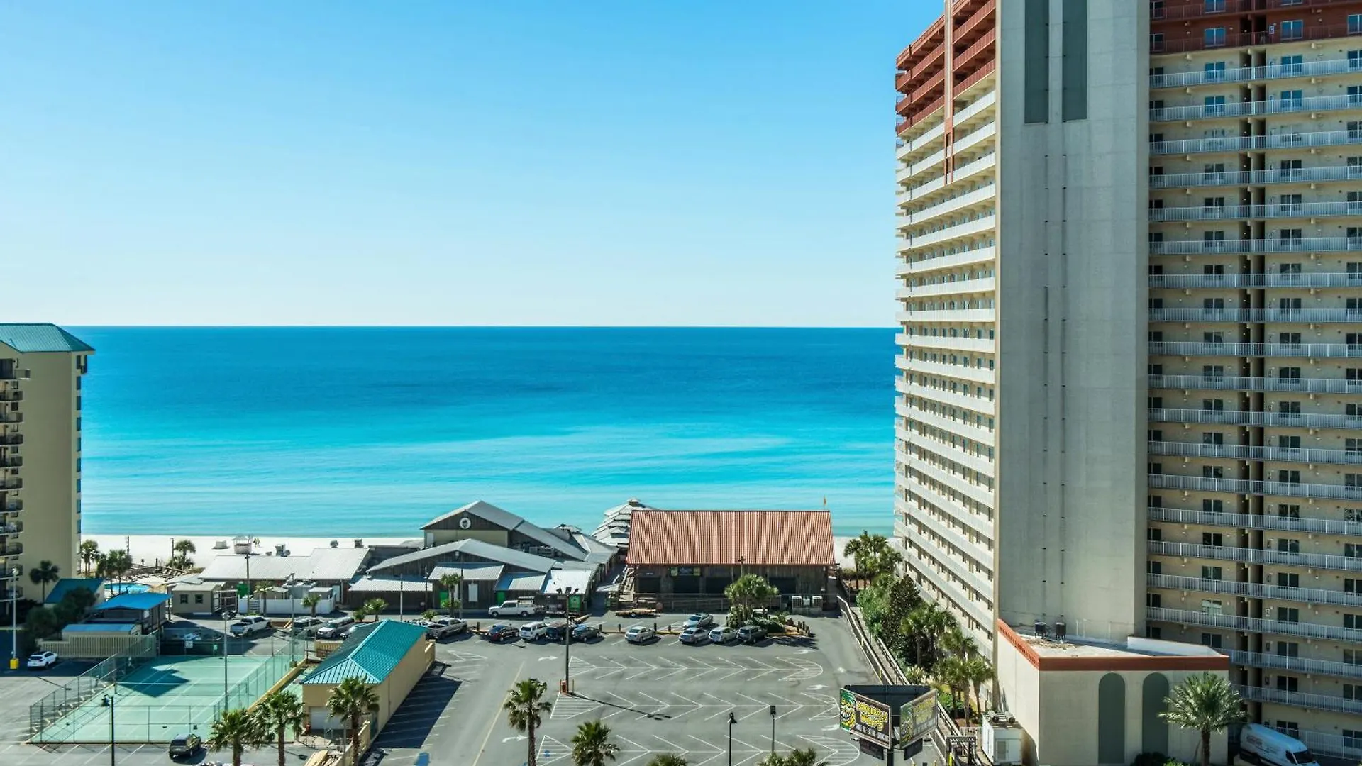 Laketown Wharf 1608 By Emerald Coast Retreats Panama City Beach
